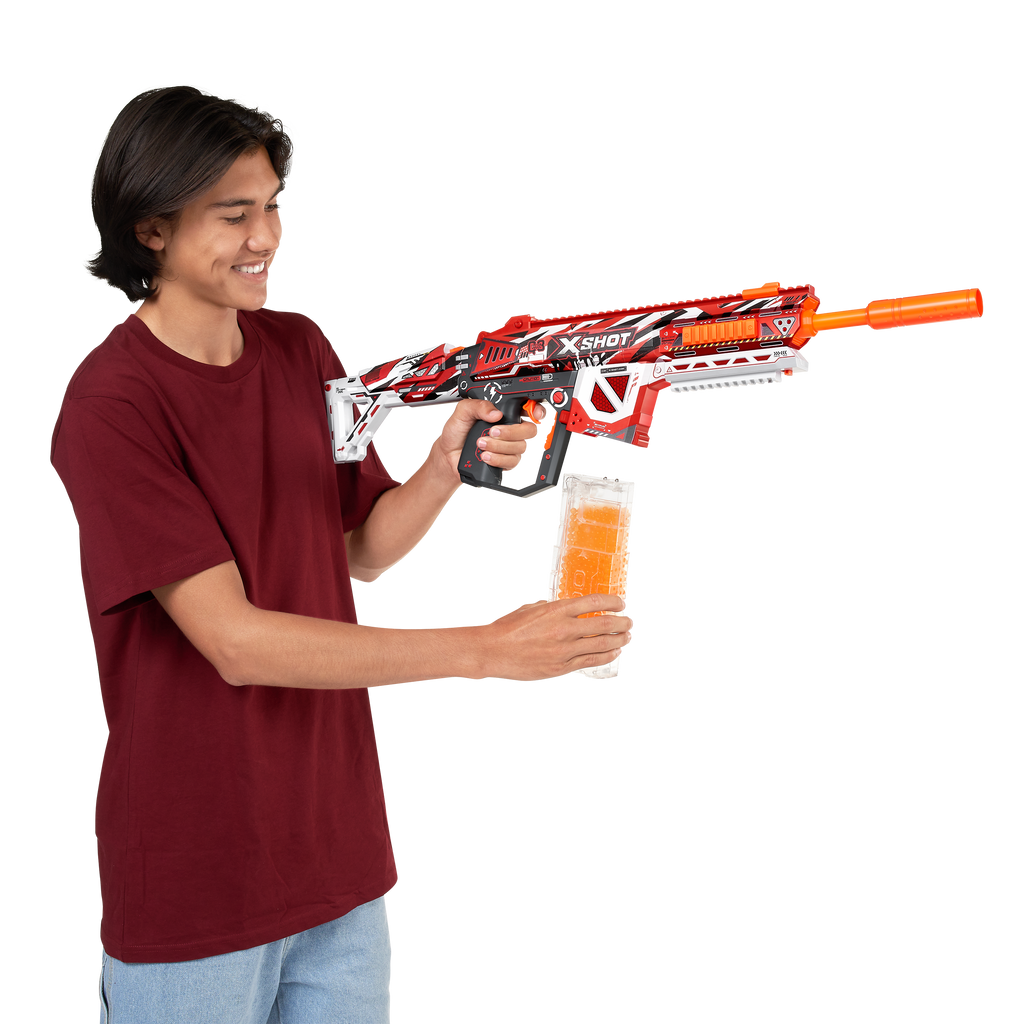 Saddle Brown XSHOT Hyper Gel HPG-700 Blaster 14+ (20,000 Hyper Gel Pellets) 36620 by ZURU HALSON ENTERPRISE 36620_X-Shot_HyperGel_HPG700_Lifestyle_04B.png Action Figures and Play Sets