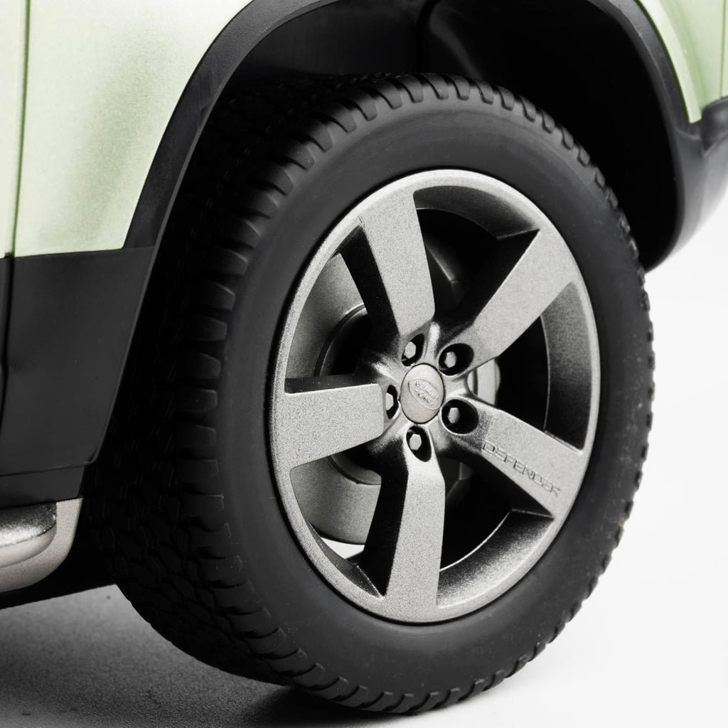 Light Gray RC Car 4x4 Land Rover Defender - 2.4GHz Remote Control Car for Kids & Adults - Extra Spare Parts & Detailed Interior - Rugged Toy SUV - Ages 6+ - Rechargeable Battery - Scale 1:12 - Green HALSON ENTERPRISE 5_efed299c-bfb4-4e05-9354-f9a48cad364a.jpg Vehicles and Remote Control Toys