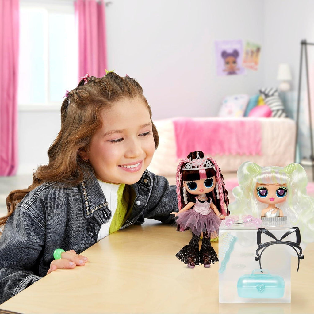 Light Gray LOL Surprise Bronze 2 Blonde Billie Toyzoona 91QgHBv31PL._AC_SL1500.jpg Dolls and Playsets