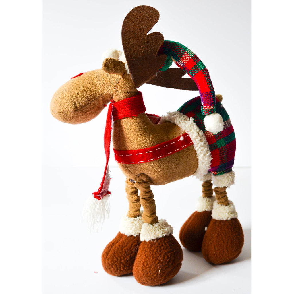 Saddle Brown Moose with Hat Christmas Decor Toyzoona DSC_4833.jpg Seasonal
